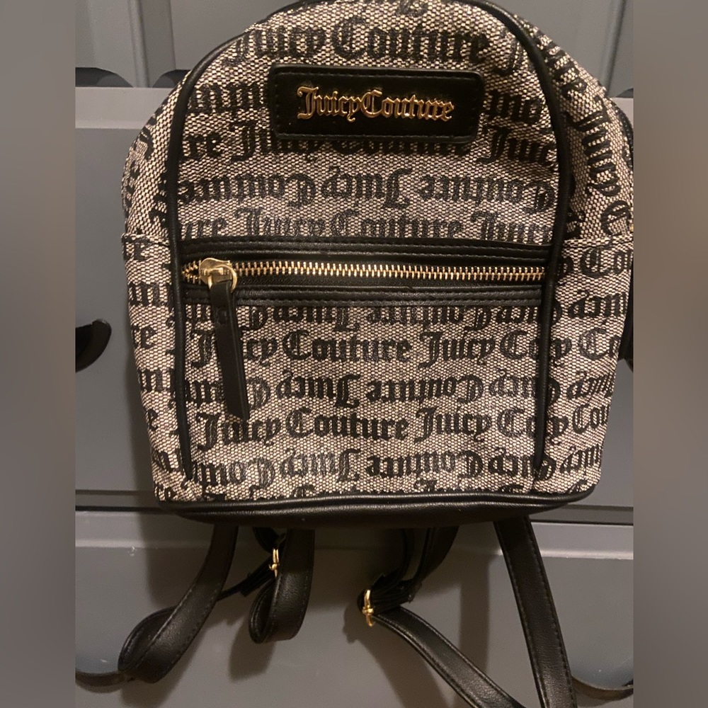 NWOT Juicy Couture Mini Backpack Purse with ID wallet